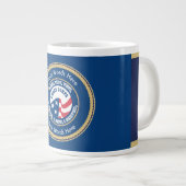Peace Corps VVV Universal Shield Jumbo-Tasse (Vorderseite Rechts)