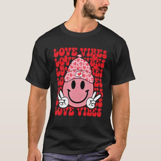 Peace Hand Sign Retro Smile Face Love Vibes Valent T-Shirt (Vorderseite)