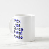 Peace in Many Languages Hearts Blue Kaffeetasse (Vorderseite Links)