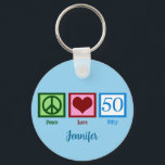 Peace Liebe 50. Geburtstag Niedliches Party Schlüsselanhänger<br><div class="desc">Niedlich 50 Jahre personalisierter Schlüsselanhänger Geschenk in blau für jemanden über dem Hügel.</div>