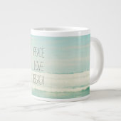 Peace Liebe Beach Jumbo-Tasse (Vorderseite Rechts)