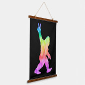 Peace Liebe Bigfoot Wandteppich Mit Holzrahmen (Gewinkelt)