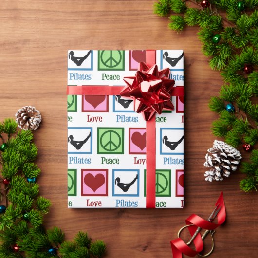 Peace Liebe Pilates Lehrer Niedlich Weihnachten Geschenkpapier (Feiertagsgeschenk)