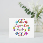 PEACE LIEBE SEWING POSTKARTE (Stehend Vorderseite)