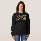 Peace Liebe Third Grade Gefärbte Krawatte Lehrer Sweatshirt (Vorne ganz)