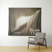 Peace Lily Floral Dream Time Wandteppich (Beispiel (Horizontal))