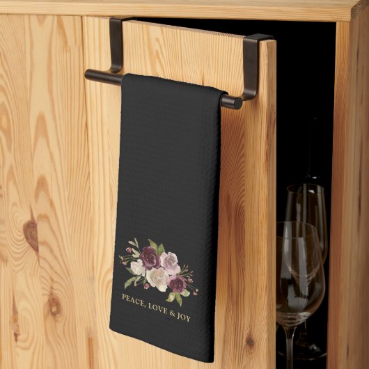 Peace Love and Joy Winter Bouquet Black Holiday Geschirrtuch (Drittel gefaltet)