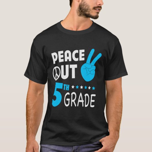 Peace Out 5th Grade Boys Fünfter Abschluss T-Shirt (Vorderseite)