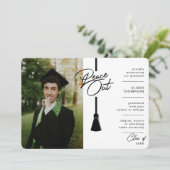 Peace Out Black Tassel Covid Foto Abschluss Ankündigung (Stehend Vorderseite)