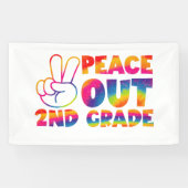 Peace Out Second Grade Gefärbte Krawatte Letzter T Banner (Horizontal)