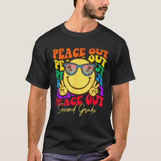 Peace Out Second Grade Graduation Shirt Kid Smile  (Vorderseite)