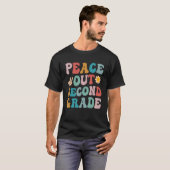 Peace Out Second Grade Letzter Schullehrer T-Shirt (Vorne ganz)