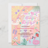 Peace Out Single Digits Groovy Daisy Birthday Einladung (Vorderseite)