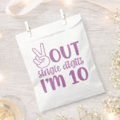 Peace Out Single Digits Ich bin 10! Geschenktütchen (Ausgeschnitten)