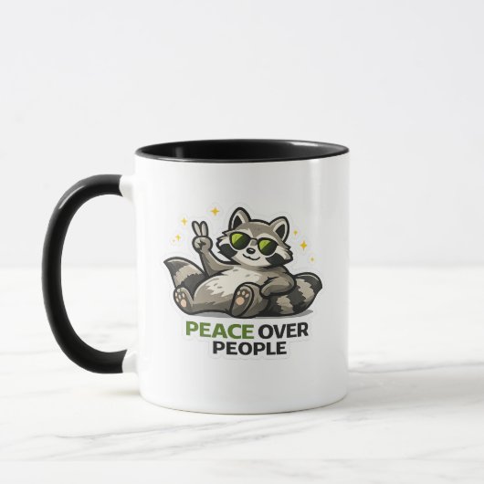 Peace Over People Funny Raccoon Introvert Design Tasse (Links)