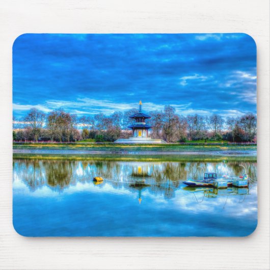 Peace Pagoda Mousepad (Vorne)