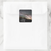 Peace & Serenity Mountain Night Sky Quadratischer Aufkleber (Tasche)