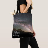 Peace & Serenity Mountain Night Sky Tasche (Von Nahem)