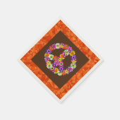 Peace Sign Floral on Brown mit Orange Serviette (Ecke)