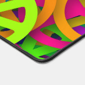 Peace Sign Pattern Groovy 60er Jahre Vibe Schreibtischunterlage (Ecke)