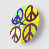 Peace Sign Pop Art Runde Wanduhr (Winkel)