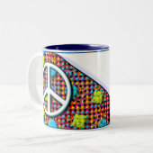 PeaceCup Zweifarbige Tasse (Vorderseite Links)