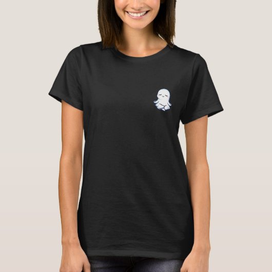 Peaceful Cute Ghost Meditating in Lotus Yoga Pose T-Shirt (Vorderseite)