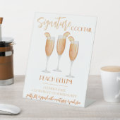 Peach Bellini Signature Cocktail Recipe Sockelschild (In SItu)