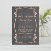 Peach Blüh Chalkboard Save the Date einladen (Stehend Vorderseite)
