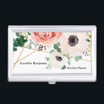Peach Blume Pink Floral Wedding Planner Custom Visitenkarten Dose<br><div class="desc">Peach Blume Pink Floral Wedding Planner Custom Business Card Case ist modern und elegant,  um Ihr Unternehmen beeindrucken und markieren,  während es Ihre Visitenkarten hält. Personalisieren Sie es mit Ihren Informationen</div>