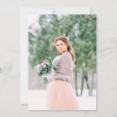 Peach Blush Blume Foto Geburtstag Einladung (Rückseite)