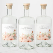 Peach Boho Floral Brautparty Alkoholflaschenetikett (Flaschen)