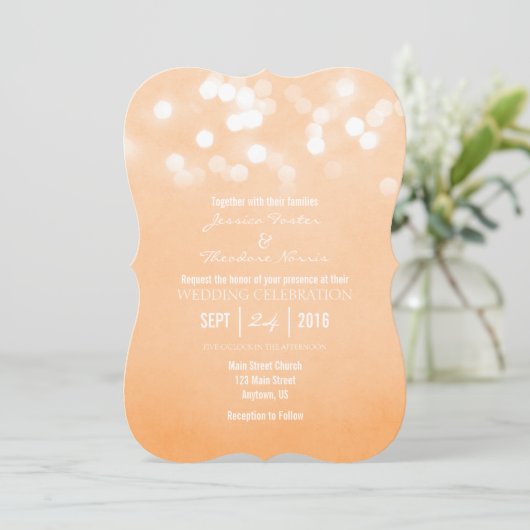 Peach Bokeh Glitzer Lights Hochzeit Einladung (Stehend Vorderseite)