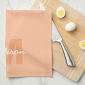 Peach color of 2024 with custom Monogram name Geschirrtuch (Viertel Falte)
