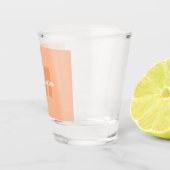Peach color of 2024 with custom Monogram name Schnapsglas (Rechts)