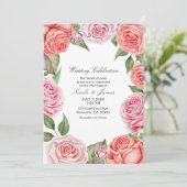 Peach Coral Pink Roses Grüne Blätter Hochzeit Einladung (Stehend Vorderseite)