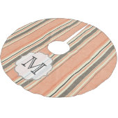 Peach Coral Stripes Monogram, Initial Tree Skirt Polyester Weihnachtsbaumdecke (Schrägansicht)