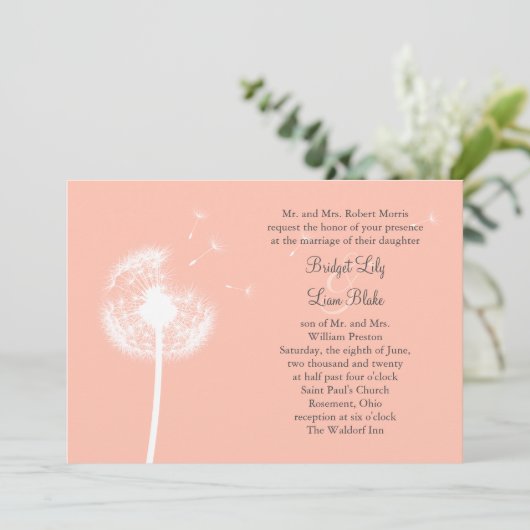 Peach Dandelion Wedding Einladung (Stehend Vorderseite)