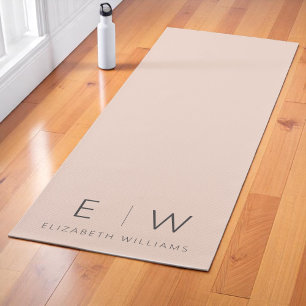 Peach Elegante Moderne Minimalistische Monogramm N Yogamatte