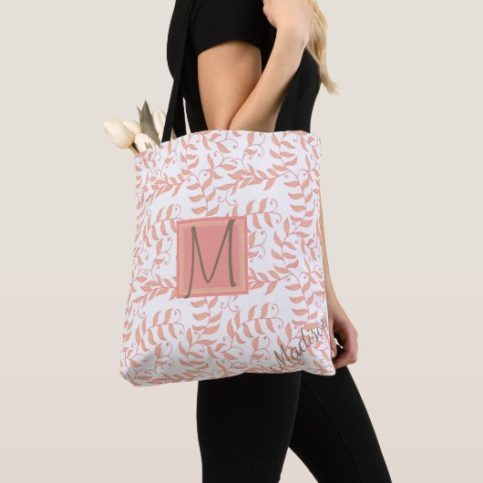 Peach Floral Leaf Natural Trendy Monogram Tasche (Von Nahem)