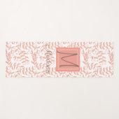 Peach Floral Leaf Natural Trendy Monogram Yogamatte (Vorderseite (Horizontal))
