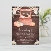 Peach Floral Pumpkin Market QR Code Wood Wedding Einladung (Stehend Vorderseite)