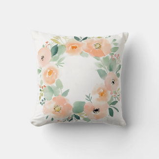Peach Floral Wreath Kissen