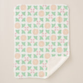 Peach florals & mint green leaves sherpadecke (Vorderseite)