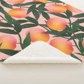 Peach Fruit Pink Hintergrund Muster. Sherpadecke (3/4)