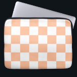 Peach Fuzz Checkered Gingham Pattern Laptopschutzhülle<br><div class="desc">Peach Fuzz Checkered Gingham Pattern</div>