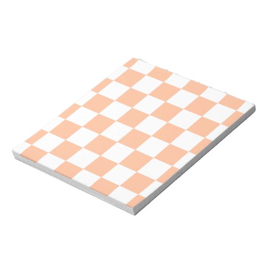 Peach Fuzz Checkered Gingham Pattern Notizblock (Rotiert)