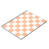 Peach Fuzz Checkered Gingham Pattern Notizblock (Linke Seite)