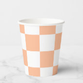 Peach Fuzz Checkered Gingham Pattern Pappbecher (Vorderseite)
