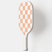 Peach Fuzz Checkered Gingham Pattern Pickleball Schläger (Links)